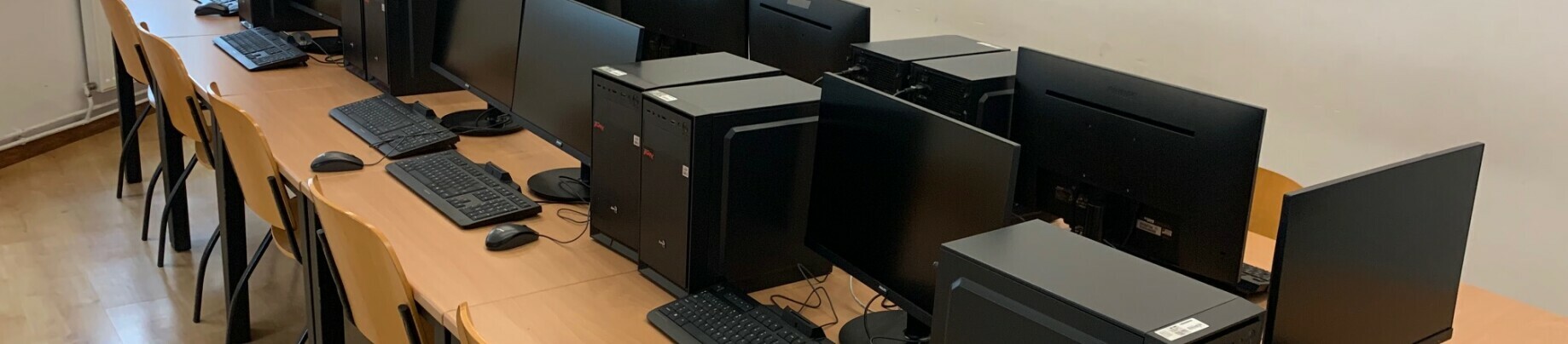 DOTACION AULA DE INFORMATICA 2023